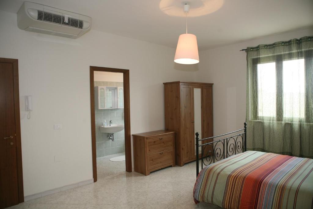 تْشيفيتيلاّ ديل ترونتو B&B La Collina Degli Ulivi الغرفة الصورة