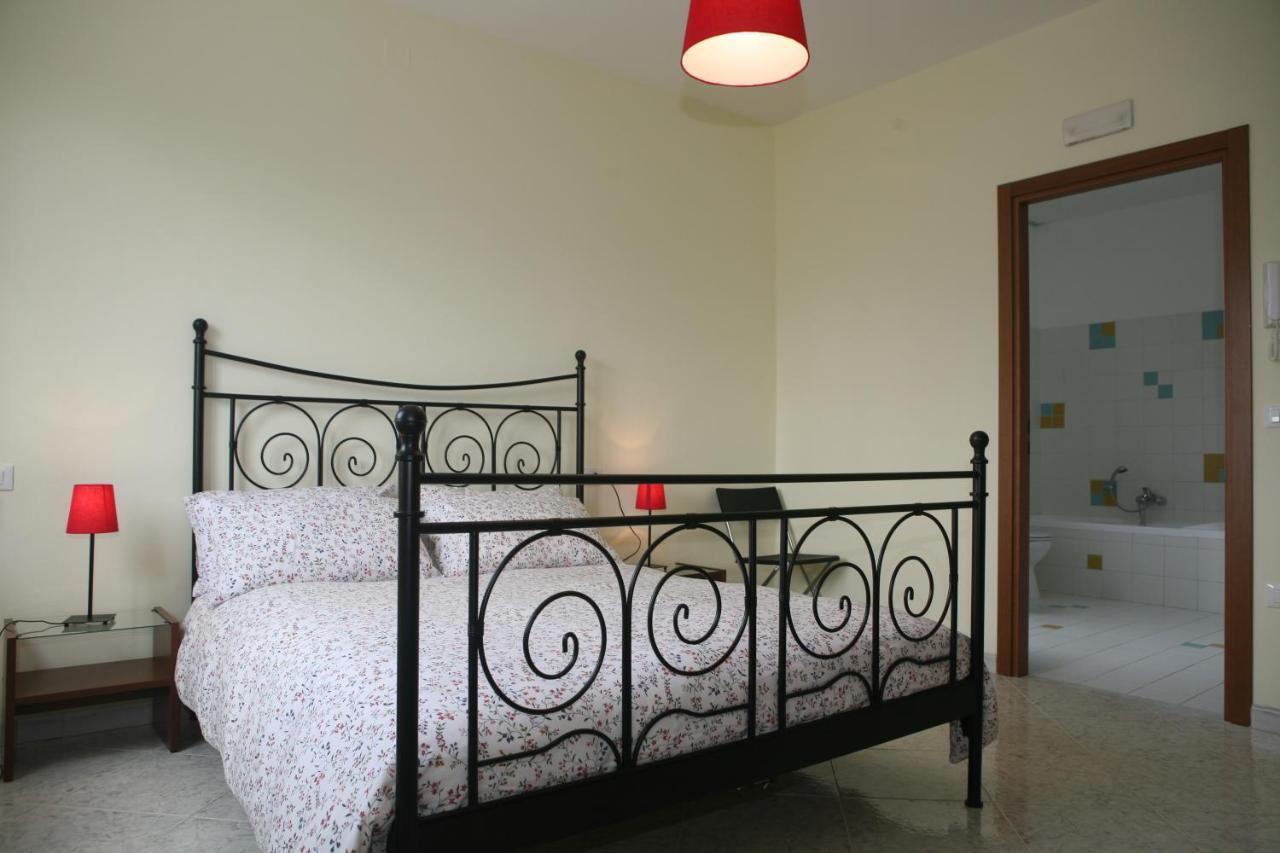 تْشيفيتيلاّ ديل ترونتو B&B La Collina Degli Ulivi الغرفة الصورة
